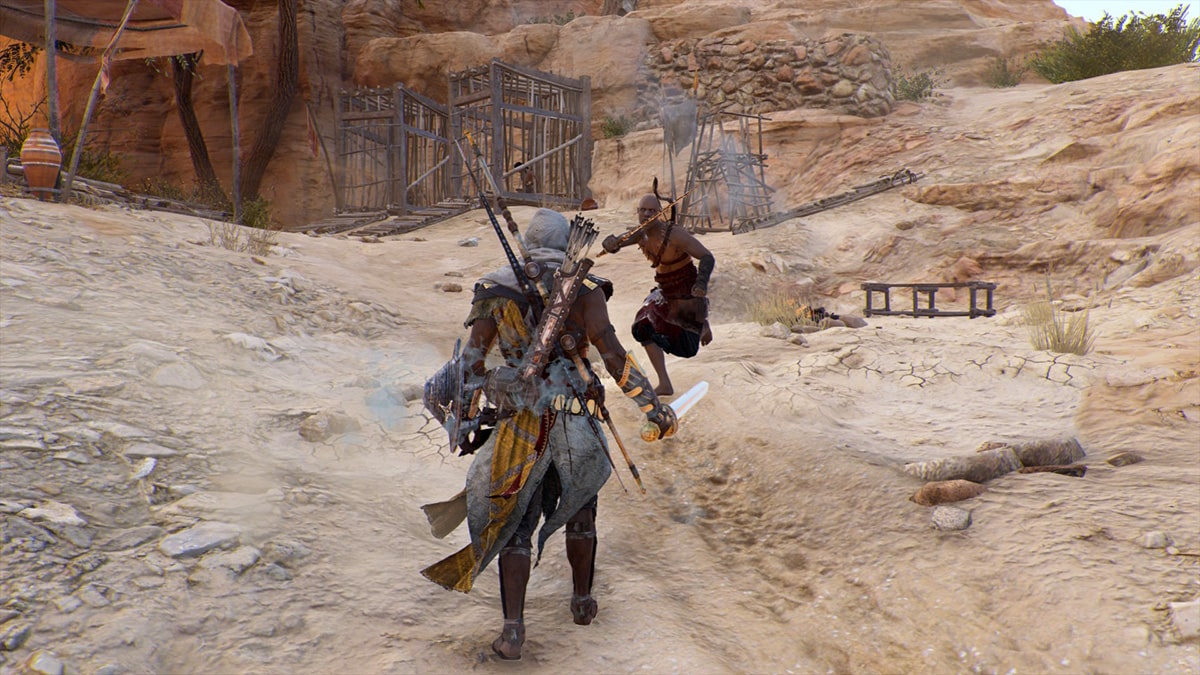 Bayek a punto de enfrentarse a un enemigo.