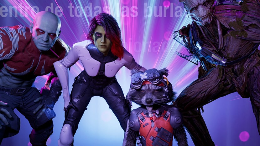 Drax, Gamora, Rocket y Groot mirando con atención.
