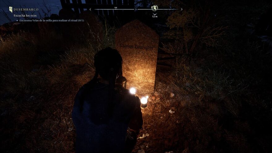 Antea observa la tumba de su amigo Charles Davenport.