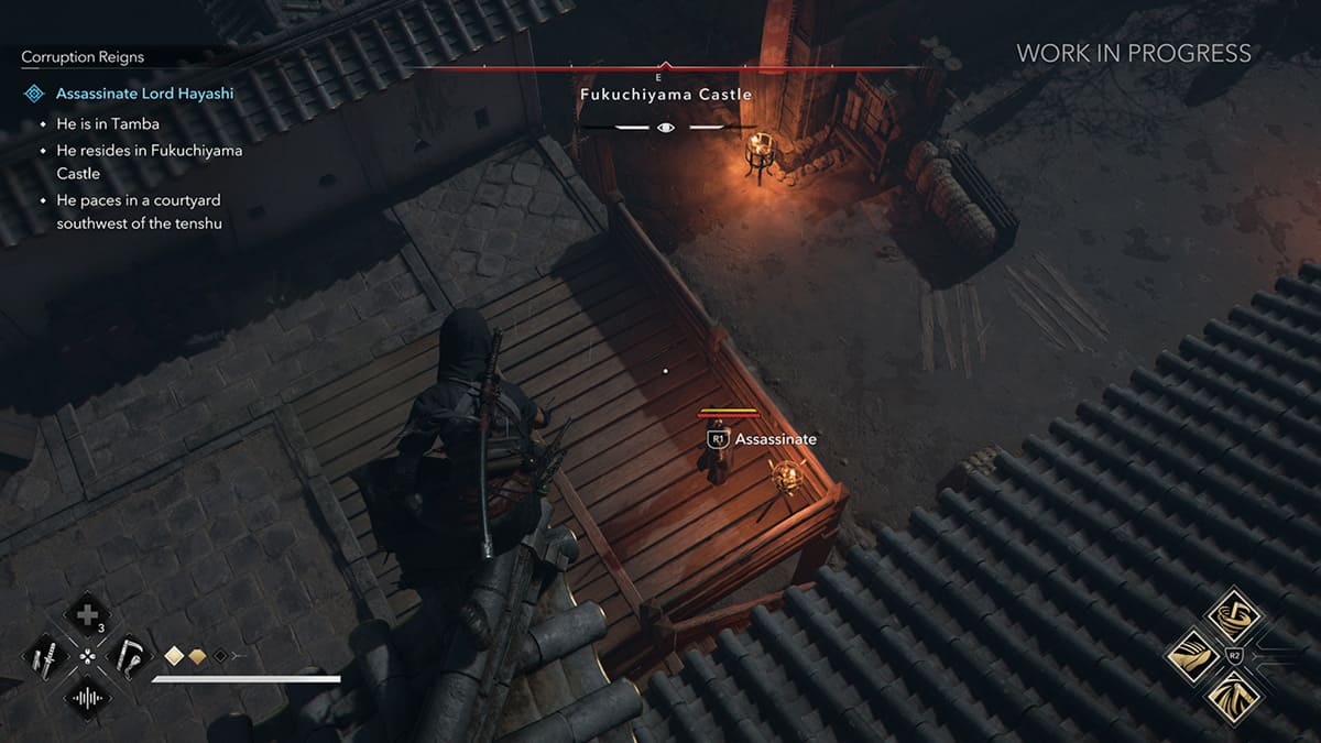 Naoe acecha a un enemigo en Assassin's Creed Shadows.